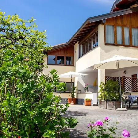 Appartamento Vento Breva Garten